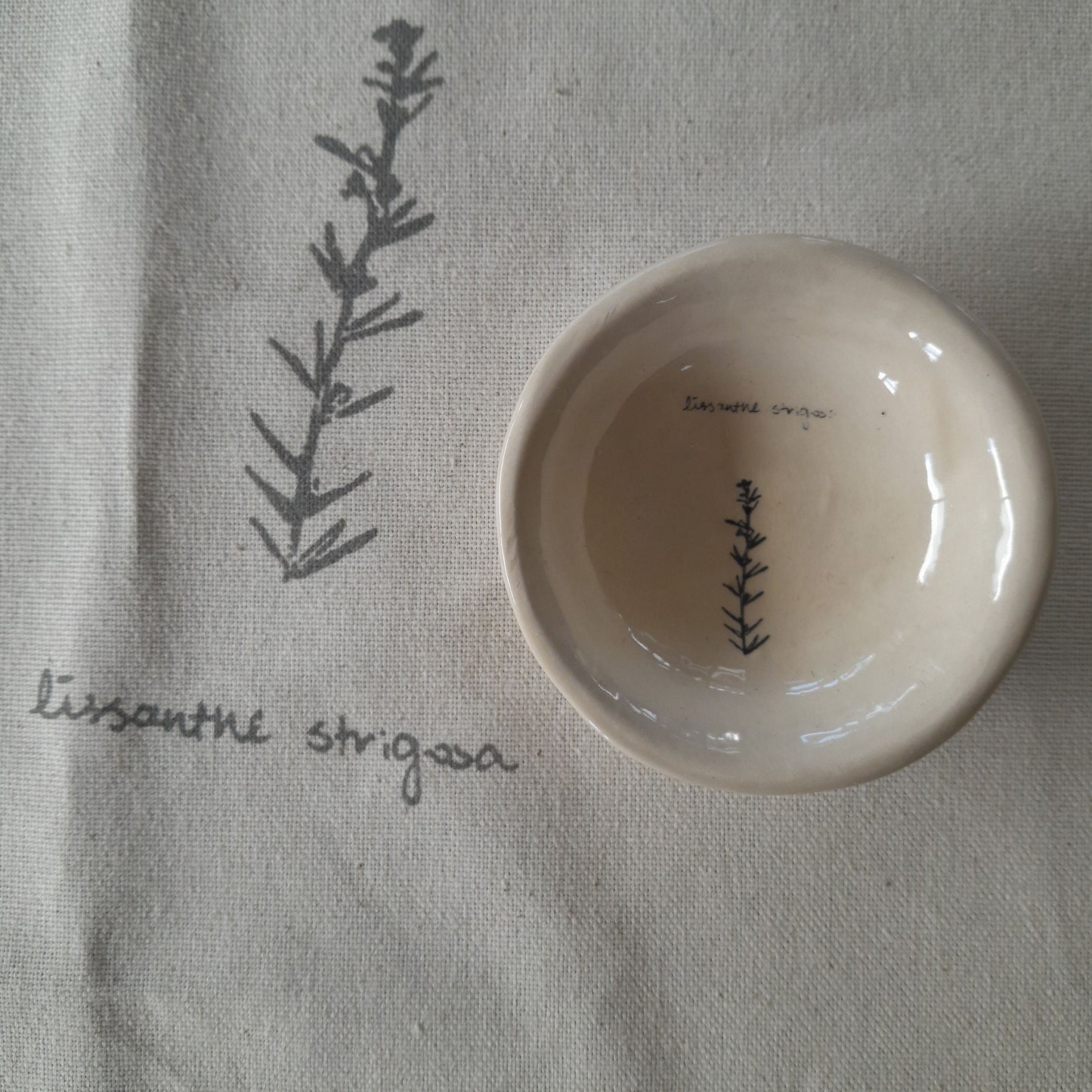 Floral Ring Dish - Lissanthe Strigosa